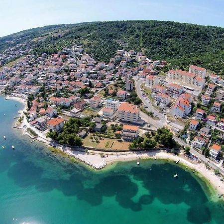 Apartment Paradise Трогир Екстериор снимка